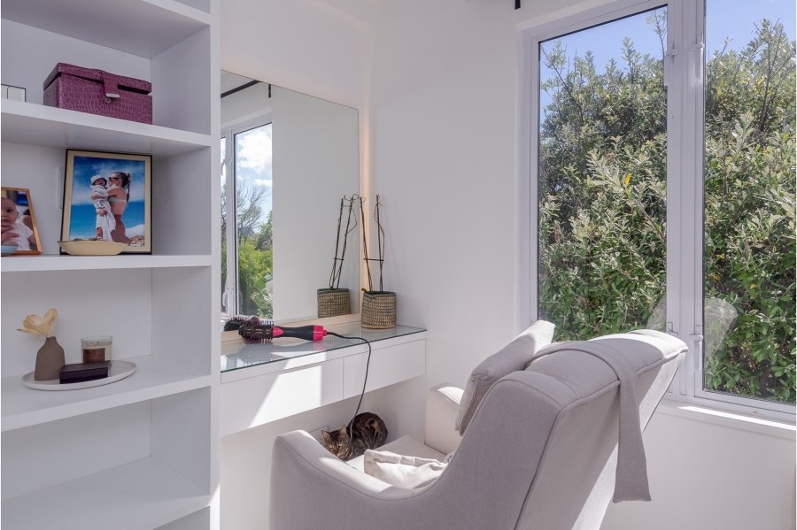 4 Bedroom Property for Sale in Kommetjie Western Cape